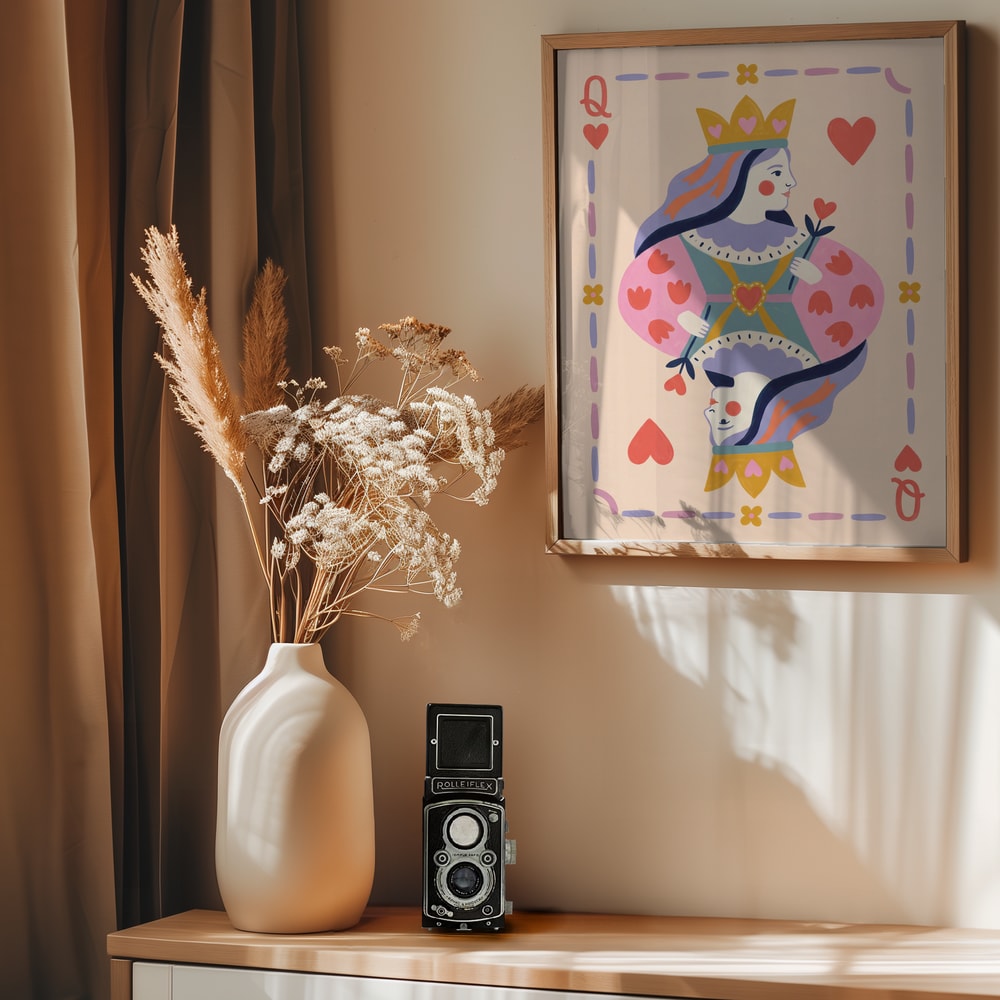 Whimsical Queen of Hearts - Poster / Art Print - interiör