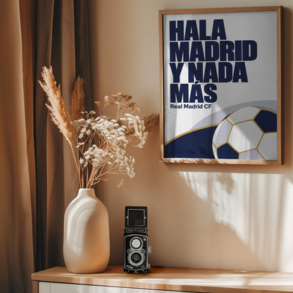 Hala Madrid y nada más - Poster / Art Print - interiör