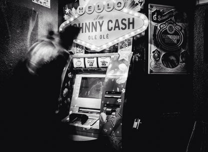 HELLO I'm JOHNNY CASH - Poster / Art Print