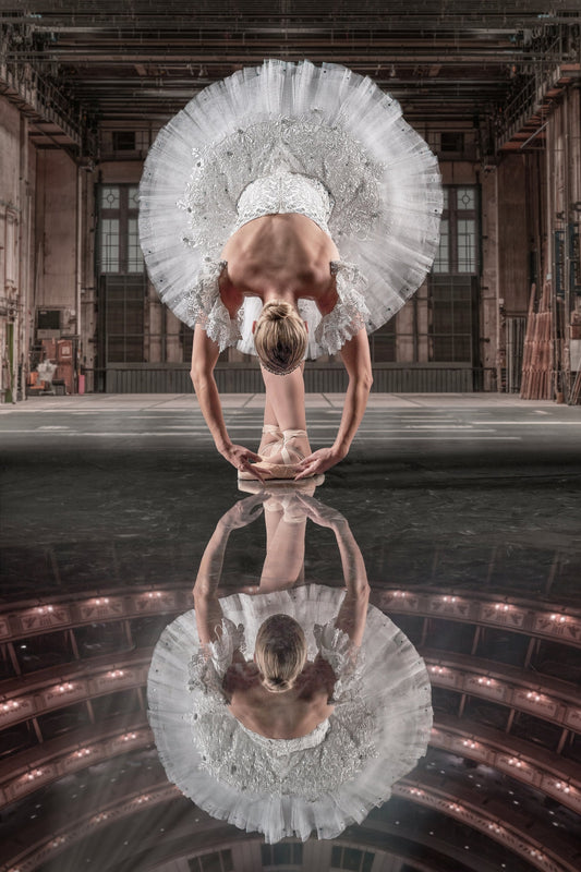 BallerinaStage - Poster / Art Print