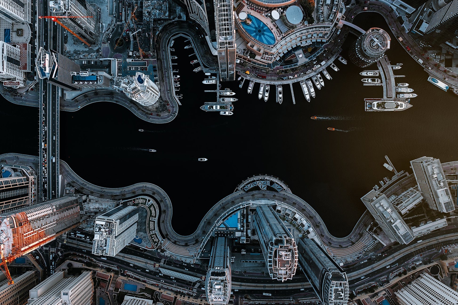 Dubai Marina 2 - Poster / Art Print