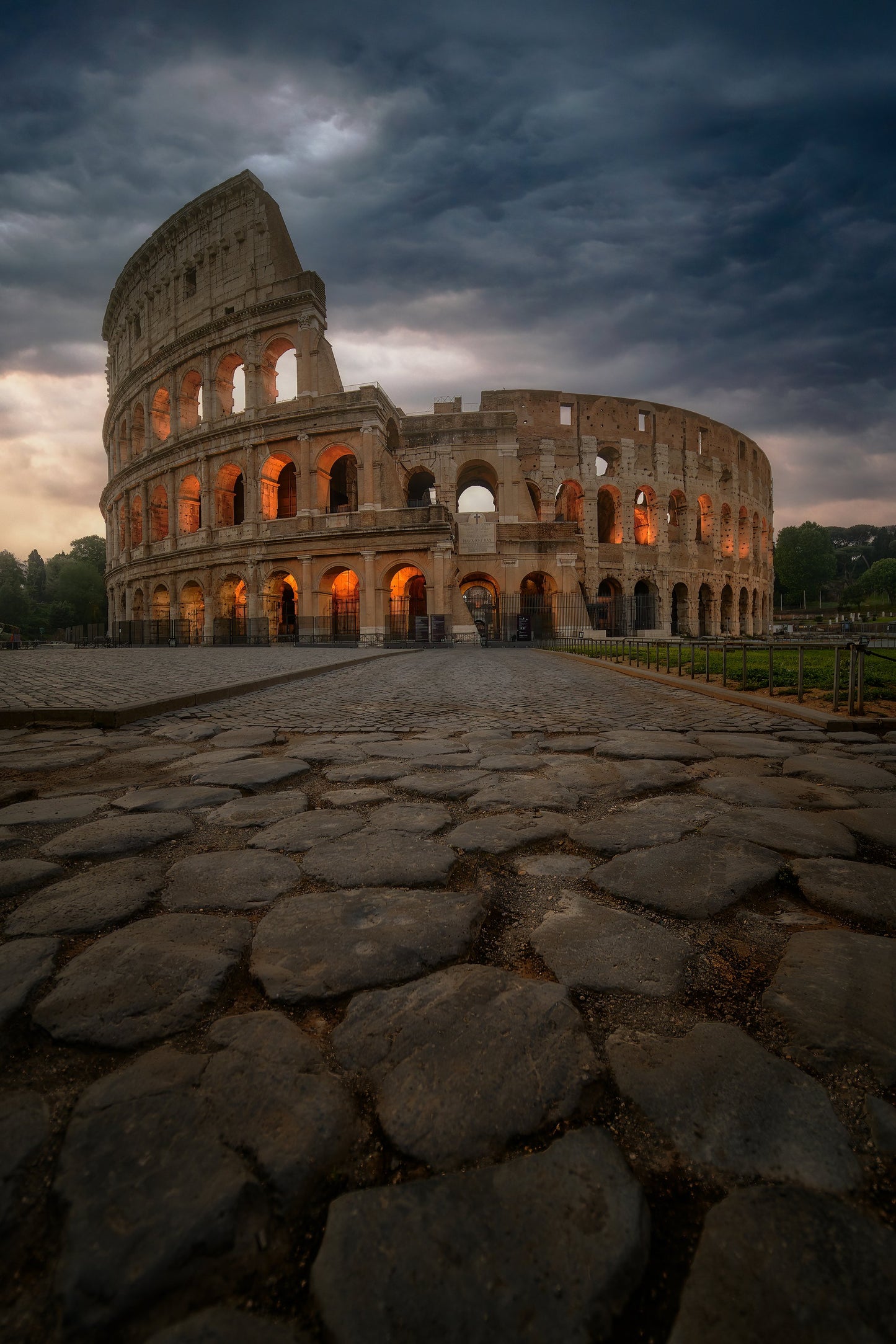 Coliseum II - Poster / Art Print