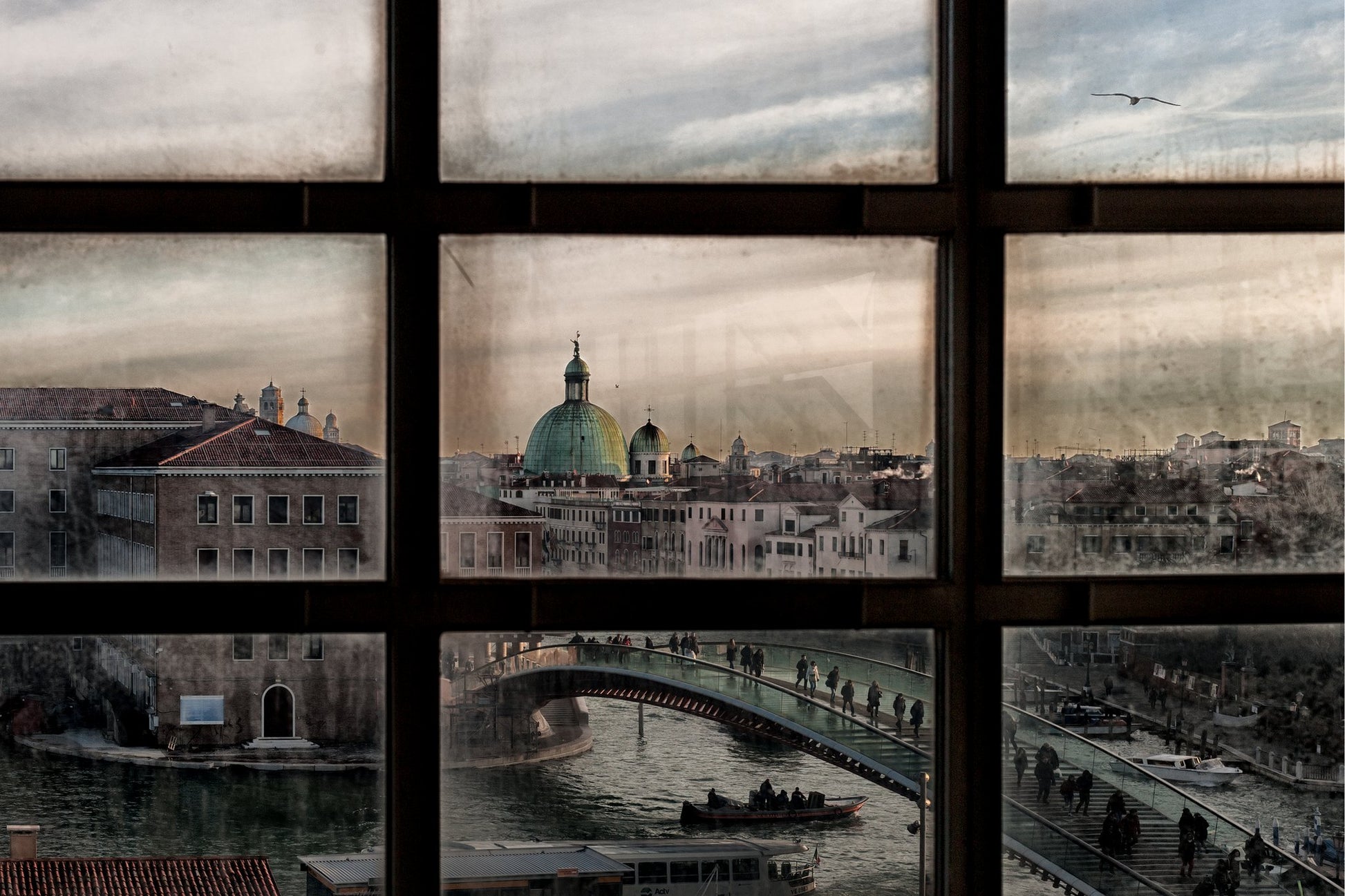 Venice Window - Poster / Art Print
