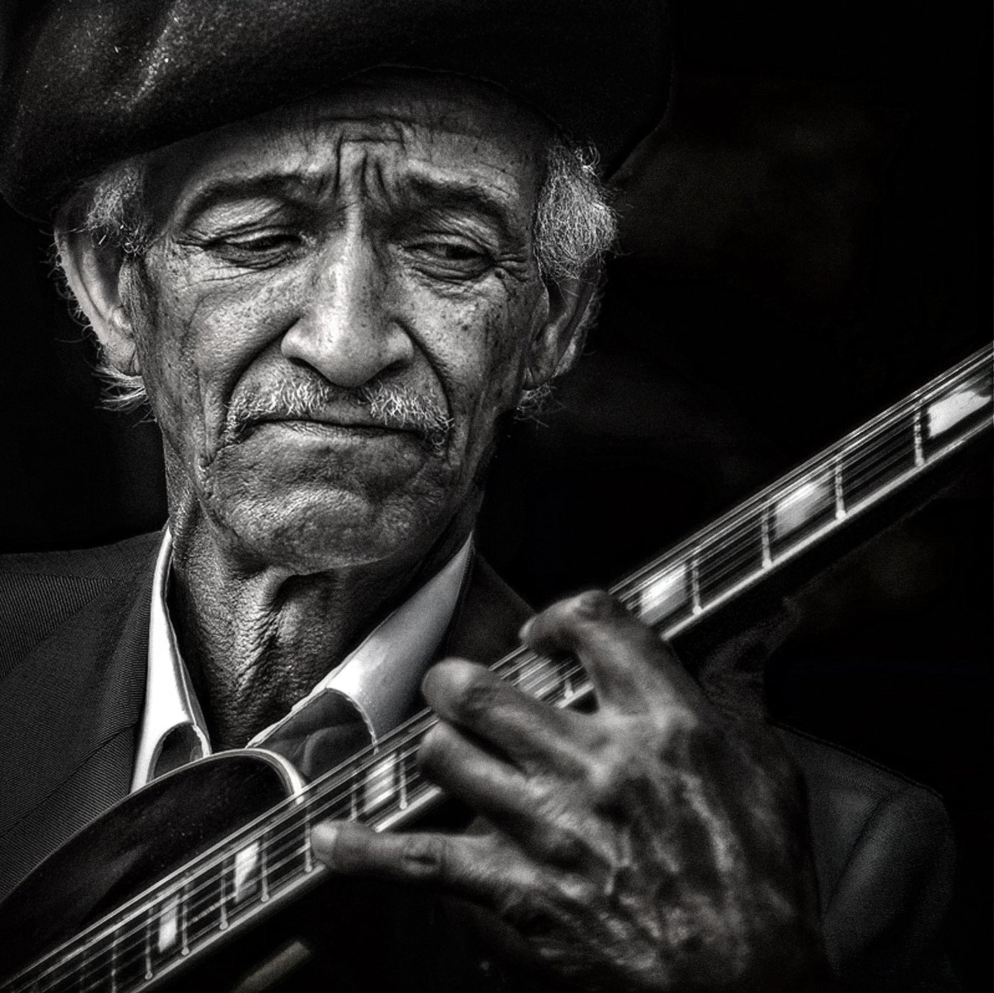 the guitarist - Poster / Art Print
