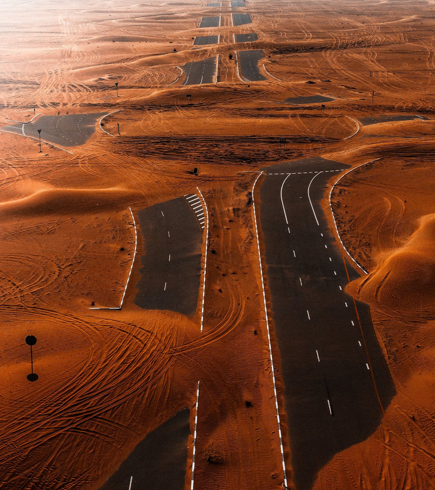 Dubai desert - Poster / Art Print