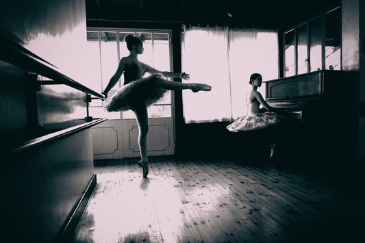 Piano ballerina - Poster / Art Print