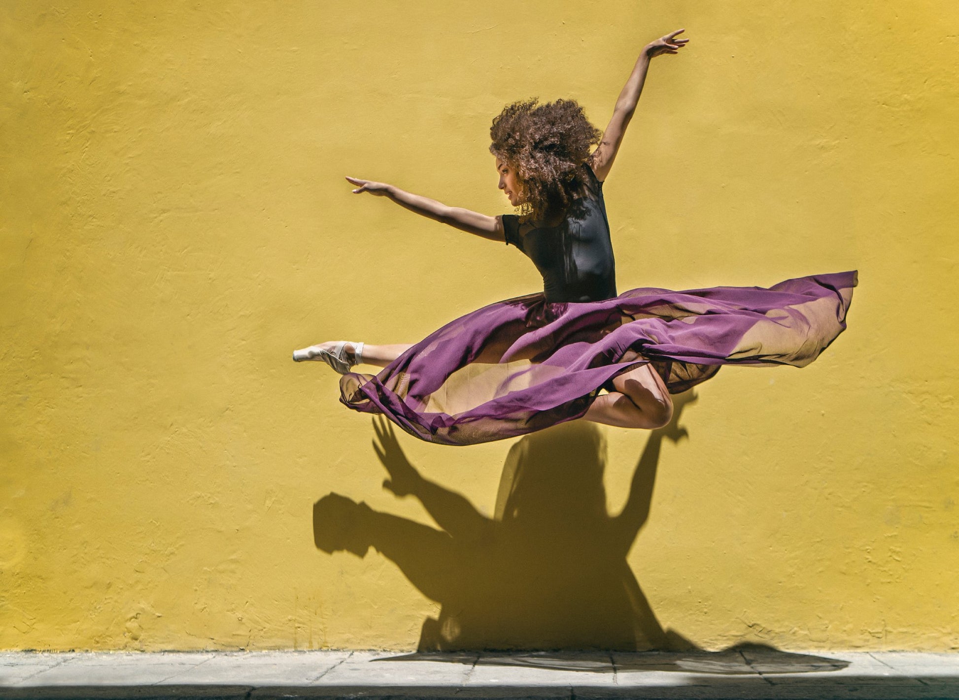 Brenda jumping - Poster / Art Print